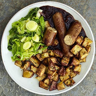 Cumberland Tofu Sausages Red Wine Gravy with Parmentier Potatoes